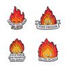 Venda quente transfronteiriça formato de pequena chama fofa desenho animado mini emblema personalidade requintado animação periférico broche joia