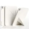 Capas protetoras feitas sob medida para iPad 11, mini 8 e Air 8, bem como capas protetoras para laptop de 13 polegadas e 2026, e capas macias para Pro 11, com base nas imagens fornecidas