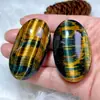 Venda Quente Transfronteiriça Pedra Bruta de Cristal Natural Bastão Polido Olho de Tigre Amarelo e Azul Decorações de Ornamentos para Mesa de Escritório em Casa Atacado