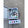 Prensa hidráulica con caja de control, caja eléctrica, caja de control alternativo del motor, caja de distribución.