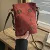 Bolso Cruzado Pequeño Casual Simple Transfronterizo, Bolso Cuadrado Pequeño de Terciopelo de Moda Versátil para Teléfono Móvil, Bolso de Hombro con Correa de Cuero Retro Bordada