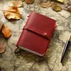 Caderno de couro transfronteiriço, livrinho de passaporte, caderno de couro vintage estilo cinto, caderno de folhas soltas artesanal, diário de couro, em estoque