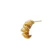 Brincos de metal plissados irregulares Light Luxury High-end Retro Elegant Ear Studs 2024 Novos acessórios de orelha de estilo quente para mulheres