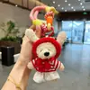 Chaveiro de Pelúcia Coelho com Top Listrado Criativo Boneca de Headgear Desenho Animado Pingente de Bolsa Coelho Pequeno