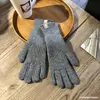 Novas Luvas de Tricô de Cor Sólida para Inverno Homens Mulheres Tela Sensível ao Toque Quente Lã Cinco Dedos À Prova de Frio Estilo Coreano Mulheres