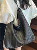 Bolsa de ombro tecida color block de alta qualidade transfronteiriça, bolsa de axila da moda e versátil, bolsa grande de alta capacidade para o dia a dia