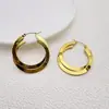 Pendientes de Aro Grandes Huecos de Doble Capa de Venta Caliente Transfronteriza para Mujer, Pendientes Circulares de Gama Alta y Elegantes, Venta al por Mayor desde el Fabricante