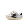 Tênis infantil, coleção outono 2026, design moderno com biqueira shell toe, sapatos casuais para bebês meninas, sola macia, antiderrapante e sapatos de peça única para bebês meninos