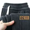 Calças Casuais Masculinas Espessas para Outono e Inverno Versátil Solta Quente Veludo Cotelê Slim Fit Calças Casuais Masculinas