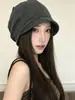 Sombrero Coreano Simple de Color Sólido con Ala Corta para Mujer, Nuevo Estilo de Principios de Otoño, Delgado, Transpirable, Holgado, Hace que la Cara Parezca Más Pequeña, Gorro para Cubrir la Cabeza, Gorro