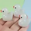 Resina Estéreo Animal Pequeño Luminoso Pato Grande diy Señal de Estacionamiento Pegatina para Refrigerador Llavero Paisaje Micro Adornos Decorativos