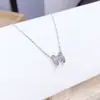 Collar Minimalista y Versátil con Letra para Niñas, Popular en Tiktok, Joyería al por Mayor con Cadena para Clavícula, Estilo Corto