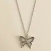 Collar Retro Hueco Doble Mariposa Estilo Americano Ins Femenino Hip-Hop Dulce Fresco Moderno Versátil Colgante de Pareja Accesorio Sencillo