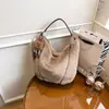 Bolsa de Pelúcia, Grande Capacidade, Novo Estilo para Mulheres, de Mão, de Ombro, Transversal, Versátil, Bolsa Tote Saco Casual de Outono e Inverno