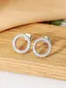 Pendientes redondos populares transfronterizos Moda europea y americana Joyería de oreja de diamante simple Pendientes de temperamento de lujo ligero para mujer Venta al por mayor
