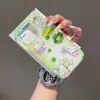 Gato de Trébol de Cuatro Hojas Lindo de Dibujos Animados Adecuado para Funda de Teléfono Móvil Apple 16Promax iPhone15 Soporte 14 Anticaída 13