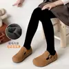 Meia-calça Fina Feminina com Lã Escovada Quente Amiga da Pele Meias com Listras Verticais Estilo Coreano Cor Sólida Meia-calça Integrada para Outono/Inverno
