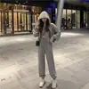 Conjunto de Ropa de Tres Piezas para Mujer Transfronterizo, Nuevo Estilo Primavera 2026, Sudadera con Capucha de Manga Larga Simple, Pantalones Largos, Traje Deportivo para Mujer, Venta al por Mayor