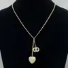 Collar Estilo Chanel Colgante Doble C de Letra Lazo Botella de Perfume Estrella Collar Nuevo Estilo Chanel para Mujer