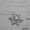 Collar con Colgante de Copo de Nieve de Circonita de Lujo Ligero para Mujer, Accesorio de Moda Versátil de Gama Alta, Cadena para Clavícula