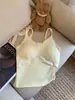 Camisola balletística delicada e sexy com renda emendada, versátil com bojos embutidos, top de alça fino estilo coreano para usar como outer or underwear