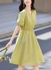 Vestido Elegante Francês Fino com Decote V para Mulheres 2025 Verão Novo Estilo Petite Casual Elegante Slim Vestido para Hora do Chá