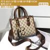 Bolso de mujer Louis Fangyi 2024, nuevo bolso bandolera casual de estilo occidental de alta gama para mujer, versátil y con correa para el hombro.