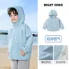 Jaqueta de Verão Fina Estilo Europeu para Meninos Roupas 2026 Nova Roupa Infantil Top de Verão para Meninos