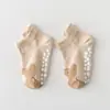 25 calcetines para bebé modelos de primavera y verano tipo A calcetines de piso para bebé antideslizantes para niños pequeños caricatura tubo corto calcetines tipo barco calcetines para el hogar transfronterizo