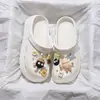 Zapatos Croc para Mujer 2025 Nuevo Verano Ropa Exterior Playa Lindos Sandalias de Suela Gruesa Antideslizantes Pies Sin Mal Olor Chanclas de Pareja para Mujer