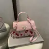 2026 Invierno Nuevo Elegante Estampado de Cerezas Moda Versátil Casual Simple Texturizado Bolso de Hombro Cruzado de Mano