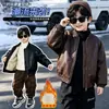 Chaqueta de Invierno de Cuero con Felpa para Niños 2026 Nuevo Estilo Versión Coreana para Niños Fresca Atractiva Ropa de Invierno Abrigo de Cuero PU Engrosado para Bebé