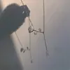 Pendientes de botón de flor de rosa dulce elegante y encantadora, pendientes de resina de moda, collar blanco de alta calidad para mujeres