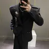 Traje de Alta Gama con Estampado de Estrellas Dorado para Hombre, Tendencia Coreana de Primavera con Decoración de Broche, Chaqueta de Traje Negra que Marca la Diferencia