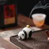 Adornos de Cerámica Pintados a Mano de Lindo Panda Rojo Creativo Mascota de Té para el Hogar Interior Portaincienso de Sándalo Portaincienso Portaincienso