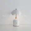 Luminária de Mesa de Luxo Leve, Abajur Estilo Wabi-Sabi, Luminária de Atmosfera Casca de Ovo, Luminária de Mesa Estilo Francês Creme com Arte em Ferro, Quarto com Sensação de Alto Padrão