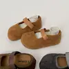 Zapatos planos retro de estilo francés para mujer que aumentan la altura, nuevos zapatos Mary Jane de otoño 2026 con puntera partida para combinar con faldas