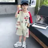 0725 Conjunto de Verão Curto para Meninos 2026 Novo Estilo Lindo Menino Estilo Coreano Conjunto de Duas Peças Roupas de Verão para Crianças