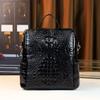 Mochila de Viagem 2026 Novo Modelo Couro Brilhante Padrão Crocodilo Embossado Mochila Tendência Antifurto Bolsa de Ombro Mochila Unissex