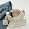 2023 nuevo ligero impermeable tela de nailon Oxford Corea del Sur ins mismo bolso bandolera de hombro tipo dumpling para mujer