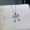Moda Estilo Coreano Simple Fresco Perla de Agua Dulce Pez Dorado Pequeño Colgante Collar Nicho Gama Alta Versátil Cadena para Clavícula