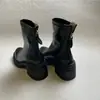 Botines Chelsea Negros Estilo Retro para Mujer 2026 Otoño/Invierno Nuevo Estilo para Personas Bajas Tacón Grueso Suela Gruesa Aumentadores de Altura Adelgazantes