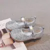Sandalias para Niña con Punta Cerrada 2026 Nuevos Zapatos de Verano para Niños Zapatos de Princesa para Niñas Zapatos Pequeños de Cuero Zapatos Individuales Calados