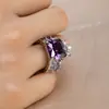 Anillo de dedo de diamante rosa con microincrustaciones de cubo de azúcar, selección popular transfronteriza en transmisión en vivo, anillo de dedo de moda para mujer, sensación de lujo ligero de alta gama, atmosférico de alta gama