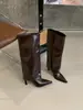Botas Europeias e Americanas de Salto Alto Fino Outono 2026, Moda Emagrecedora Outono/Inverno Bico Fino Sexy Acima do Joelho Botas Salto Agulha