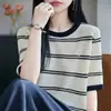 Camiseta de punto hueco de manga corta a rayas de color contrastante para mujer 2026 Verano Nuevo Estilo Coreano Cuello Redondo Moda Juvenil Top