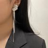 Pendientes largos de borla de flor de temperamento de dama dulce y gentil, moda elegante, alto sentido del diseño, pendientes de viento frío