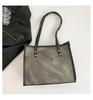 Bolso Tote de Axila de Gran Capacidad con Sentido Vintage de Alta Gama Bolso de Mujer Primavera Nueva Llegada Moda Nicho Bolso de Hombro de Mano