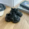Zapatos Casuales de Moda Tendencia 2026 Otoño Nuevo Modelo Zapatos Deportivos para Niños y Niñas Transpirables Ligeros Antideslizantes Suela Suave Zapatos de Papá