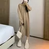 Vestido casual de otoño e invierno estilo francés 2026 con un diseño único para mujeres petite, con corte holgado y elegante cuello de solapa